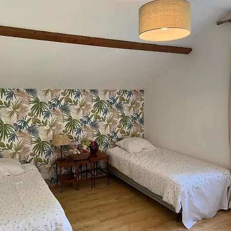 Maison Familiale En Pleine Campagne Proche Brassac Ferienhaus