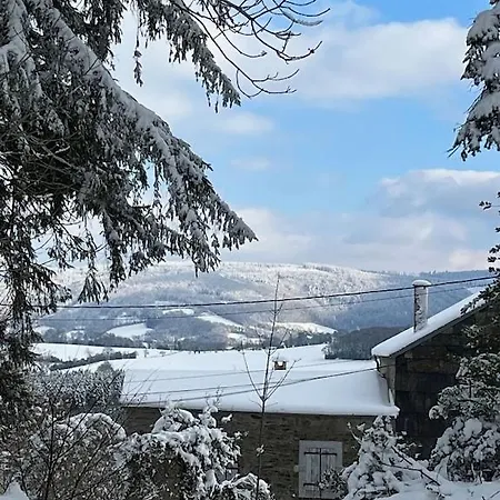 Maison Familiale En Pleine Campagne Proche Brassac Ferienhaus